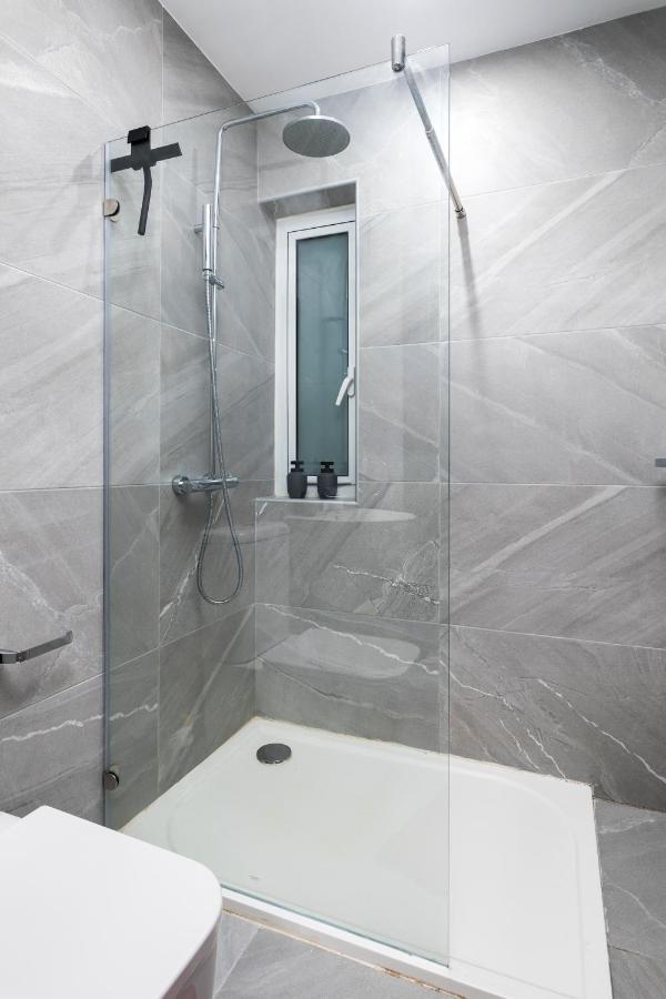 Modern 3Br Stylish Apartment With Large Balcony - Close To St Julians And St Georges Bay Is-Swieqi Εξωτερικό φωτογραφία